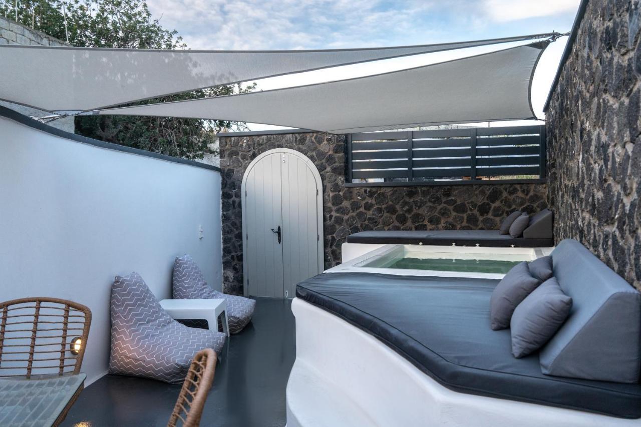 Sun Naam Home Santorini With Heated Jacuzzi Karterádos Exterior foto